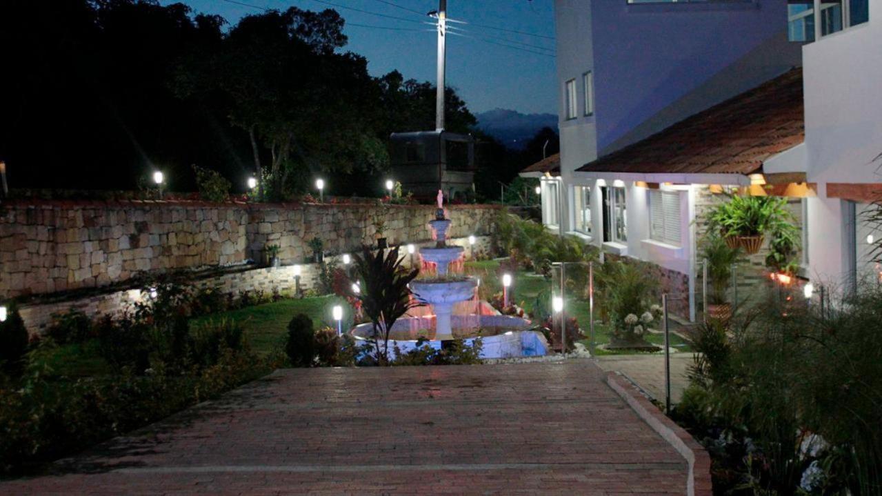 Mont Blank Villa - Bogota — Photos 3